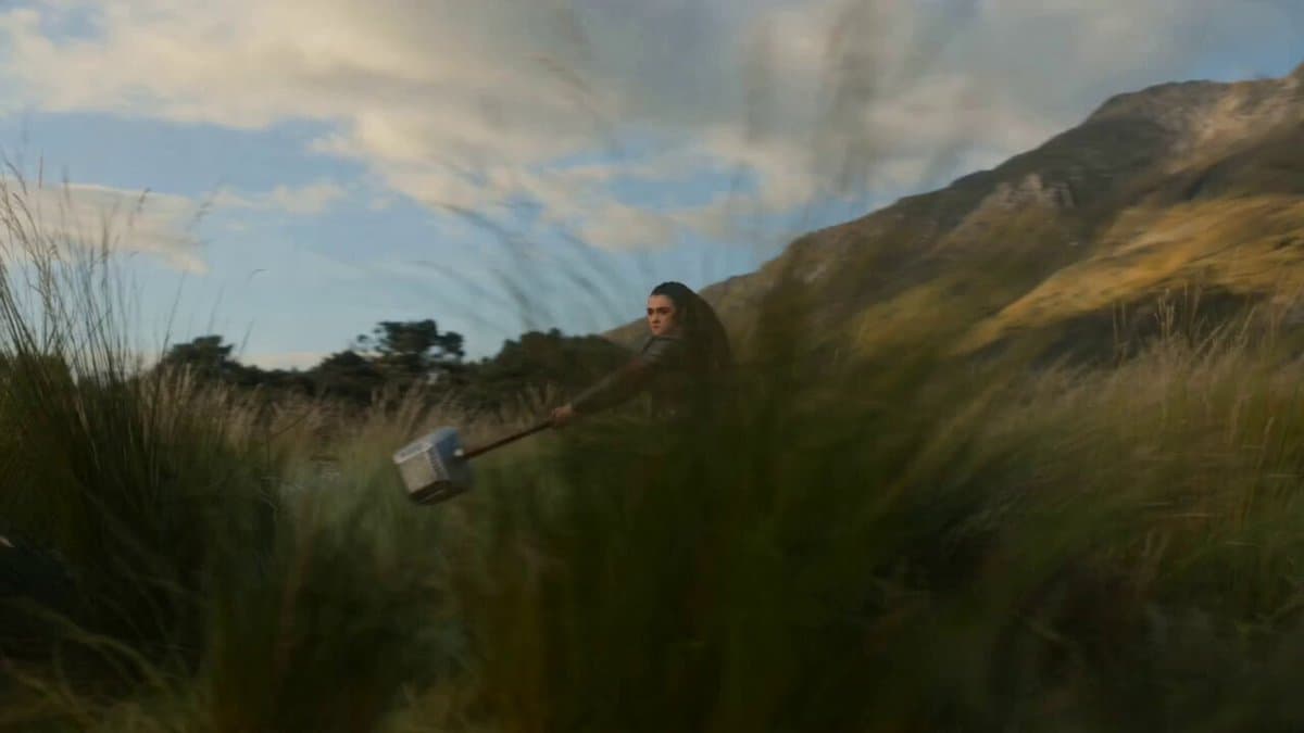 Seedance 2.0 Hammer Throw Prompt preview