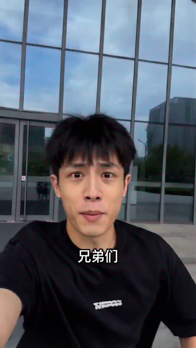 Seedance 2.0 Prompt for 'Lobster' Scam Vlog preview