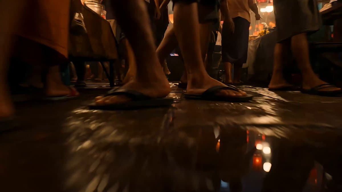 Cinematic 8K Video Prompt for Southeast Asian Night Market preview