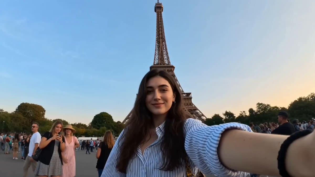 Global Travel Vlogger Hyper-lapse preview