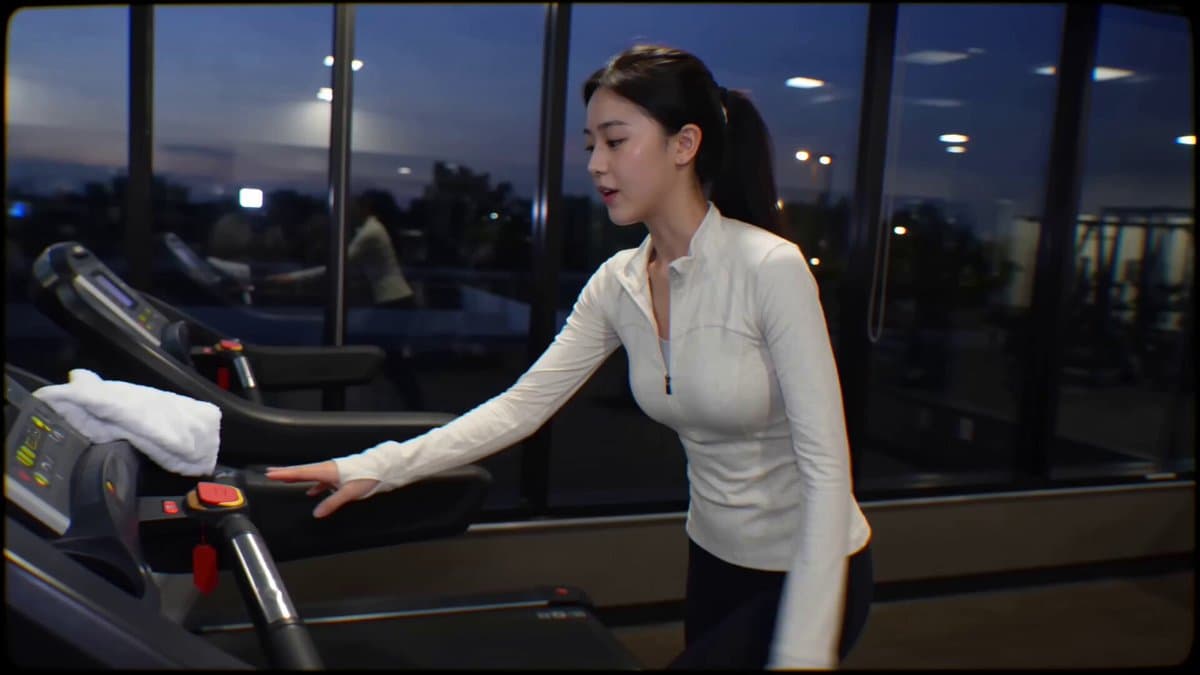 Handheld Gym Cardio Vlog preview